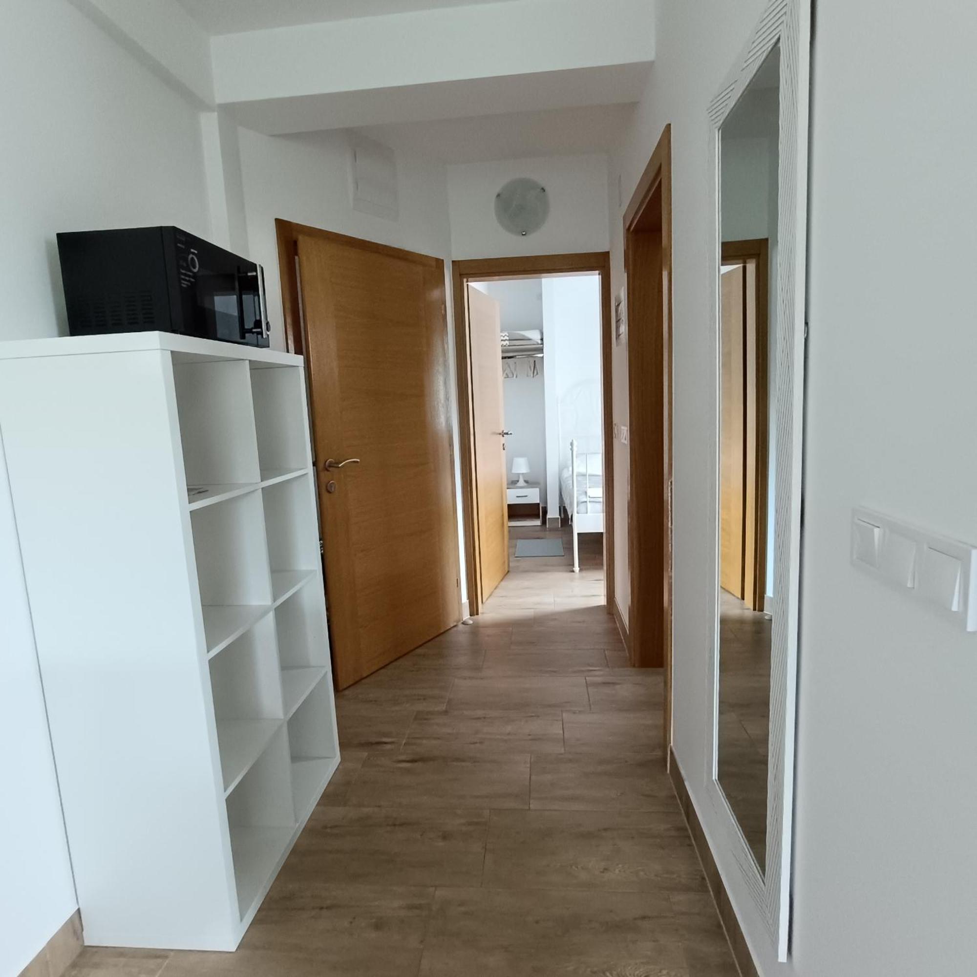 Apartments Chilla *** Лопар Экстерьер фото